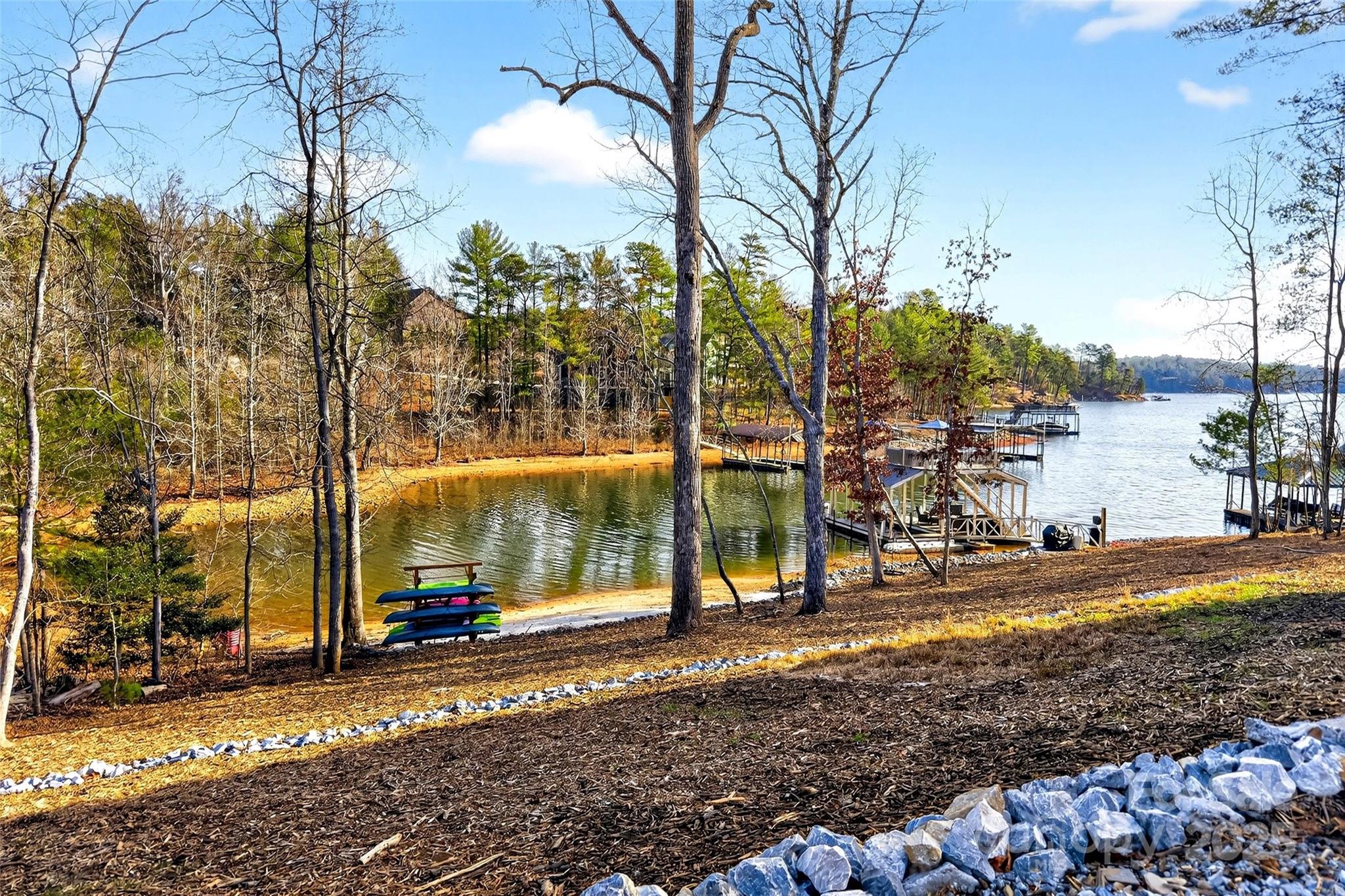 The Peninsula at Lake James - Land