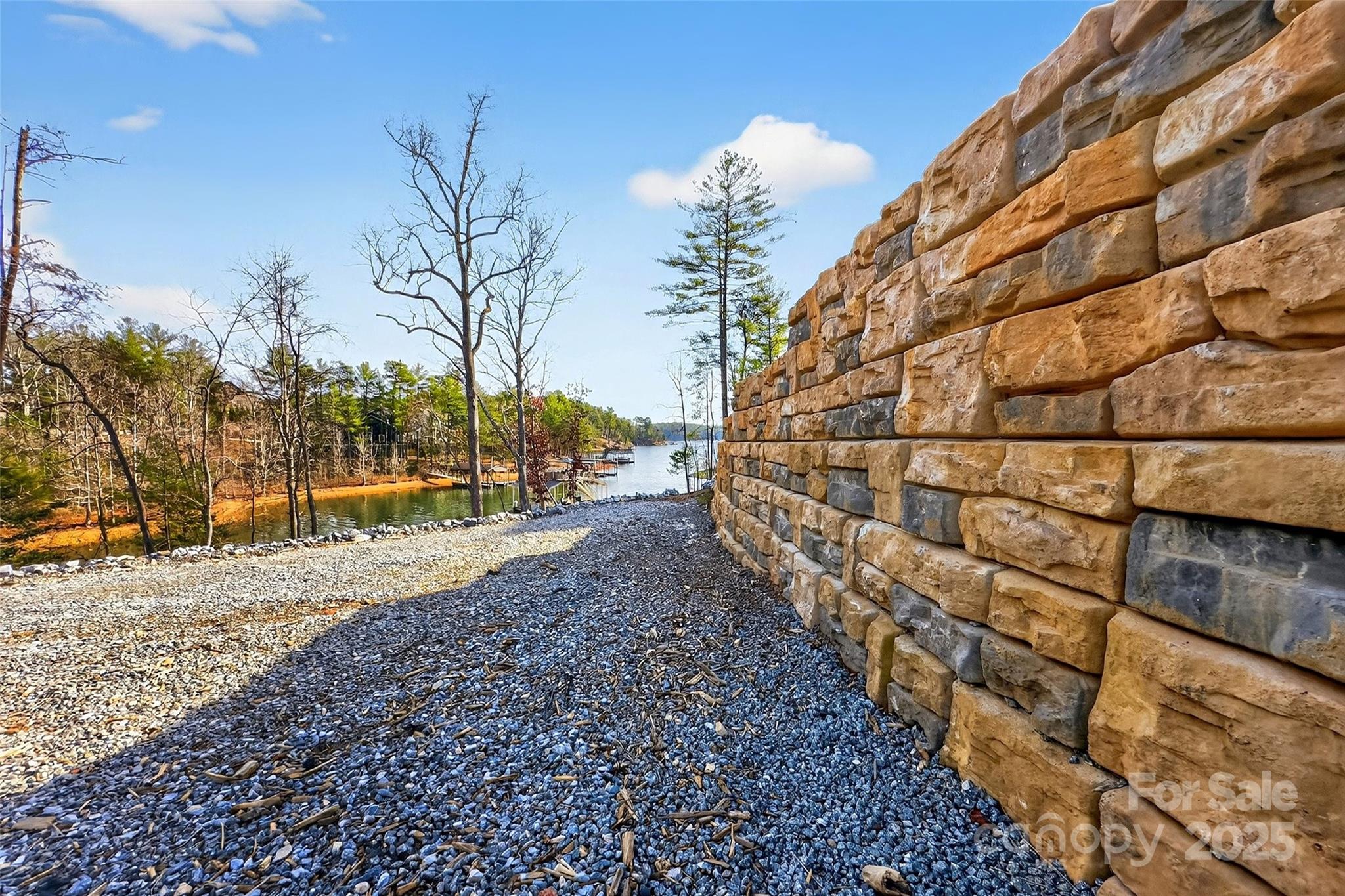 The Peninsula at Lake James - Land