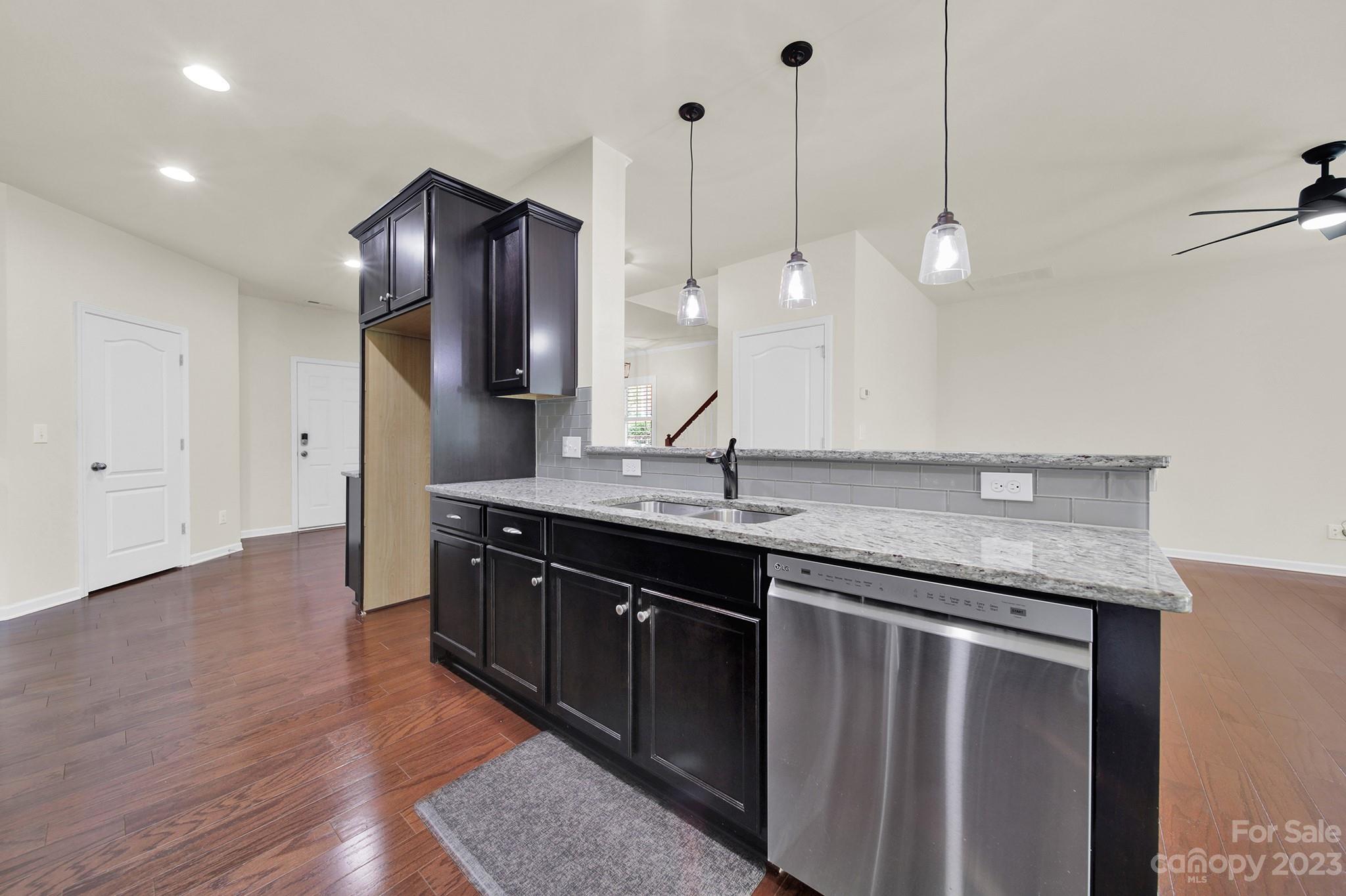 Cameron Creek - Residential