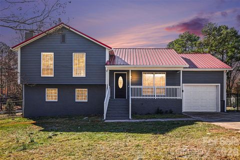 1901 Waverly Drive Monroe NC 28112