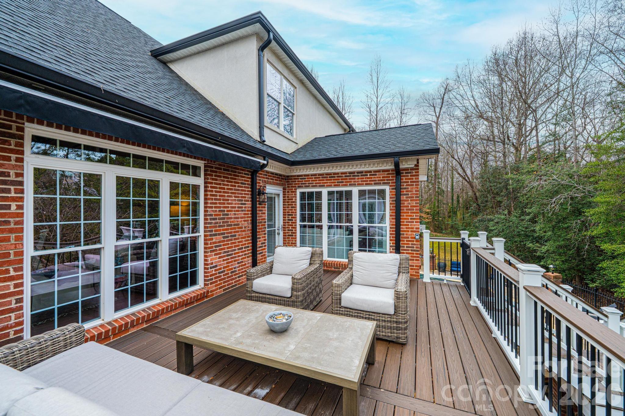 Moores Ferry - Residential