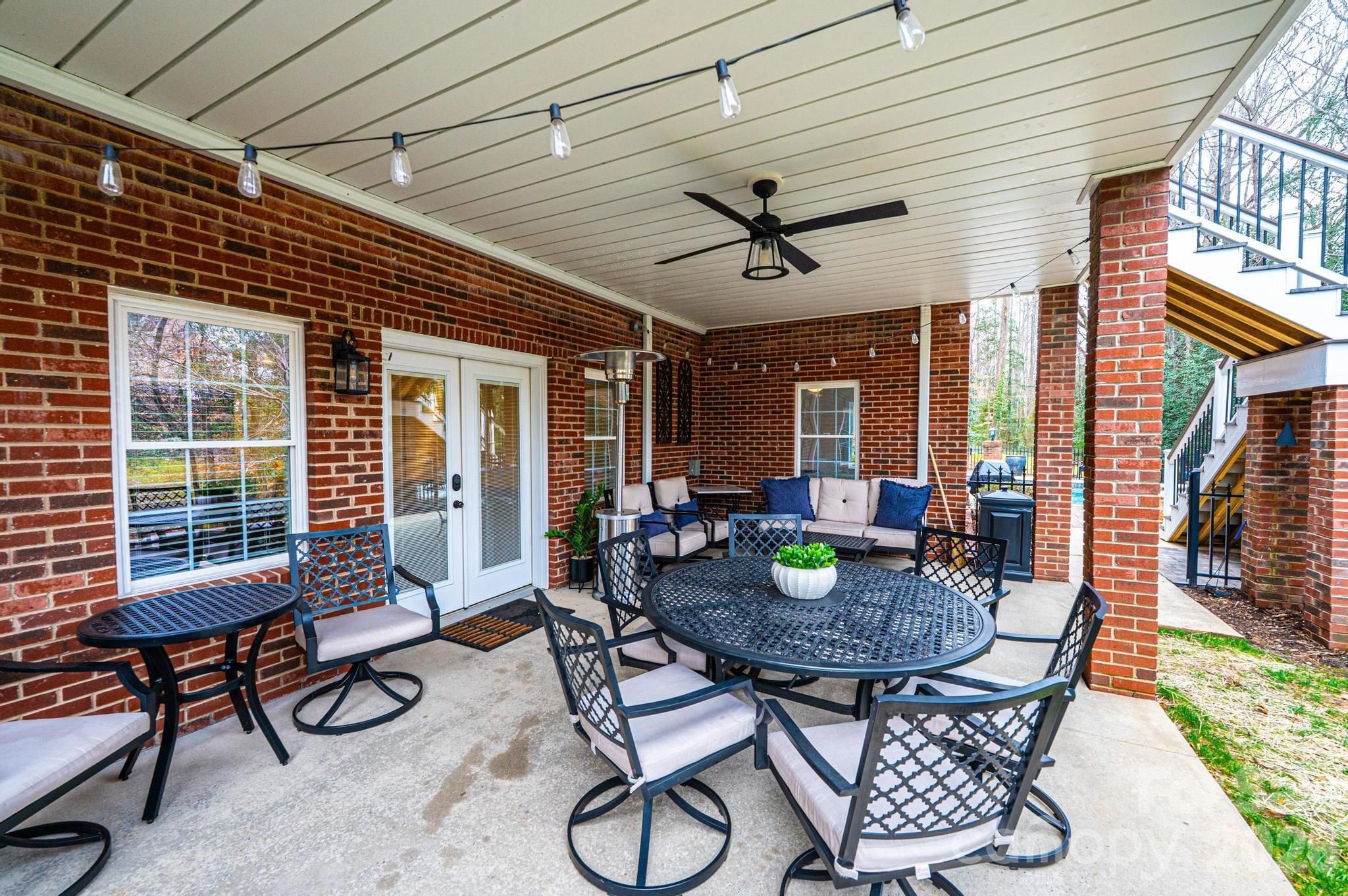 Moores Ferry - Residential