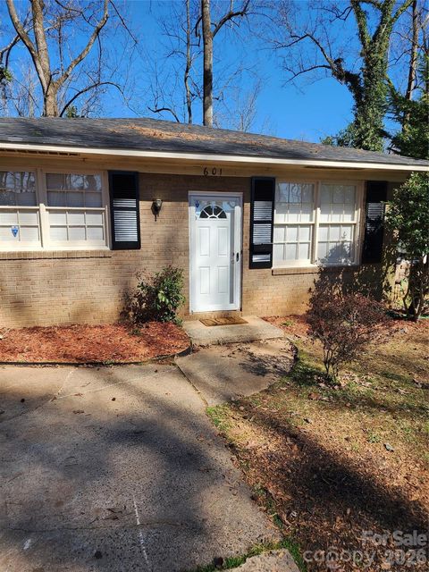 601 Camrose Drive Charlotte NC 28215