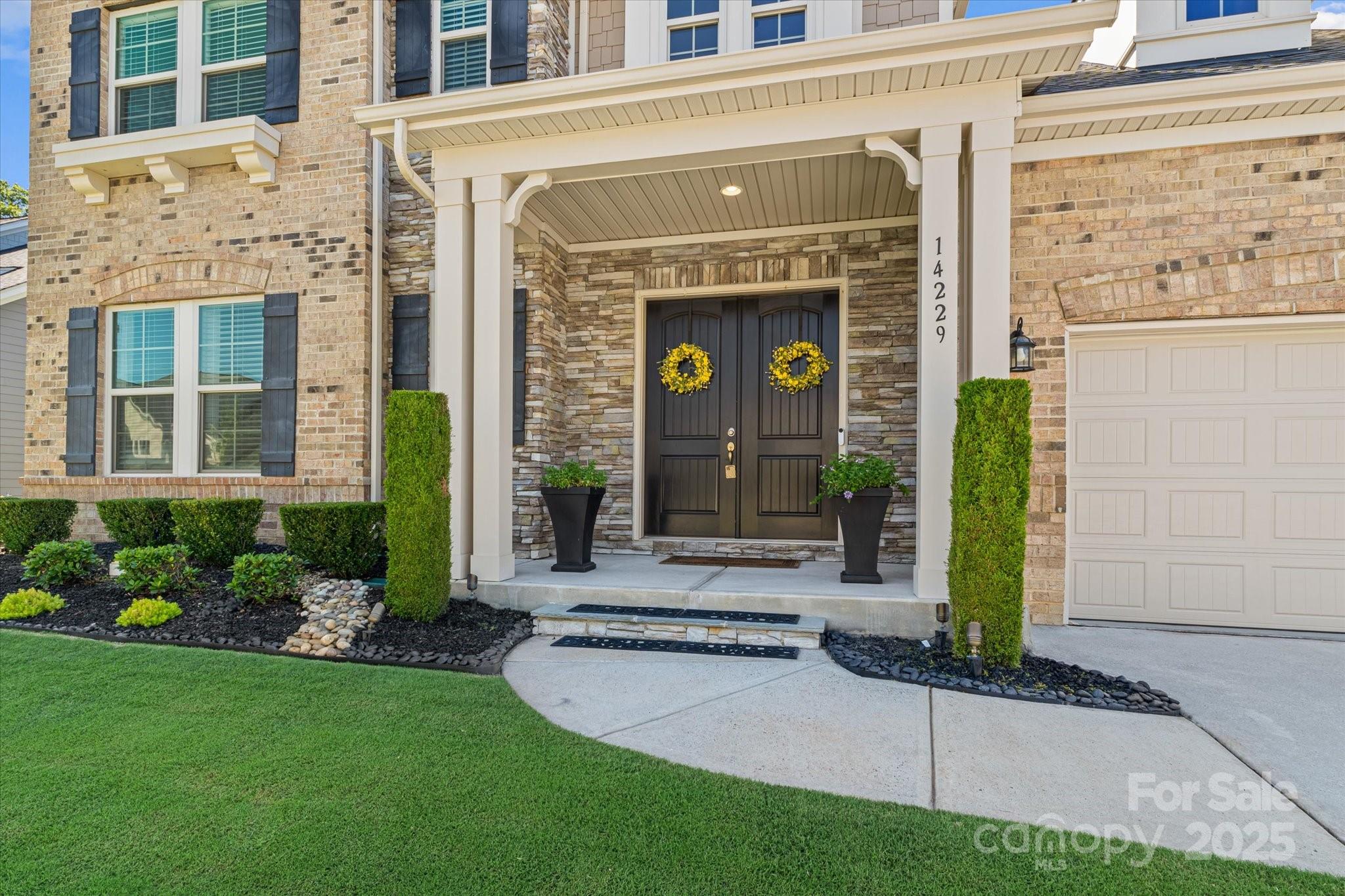 14229 Morningate Street