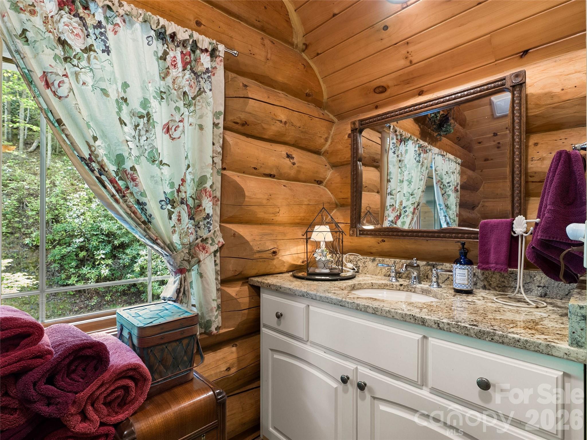 Lake Adger - Residential