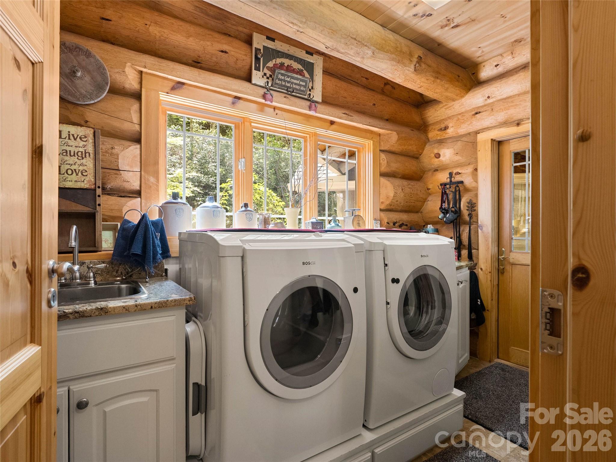 Lake Adger - Residential