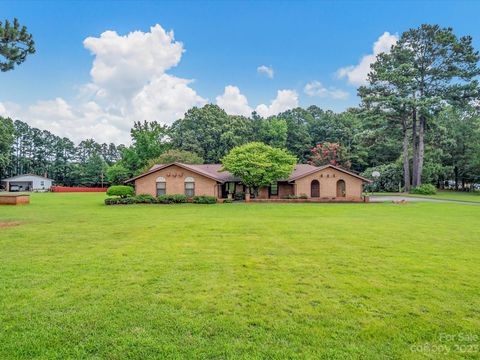 13101 Phillips Road Matthews NC 28105
