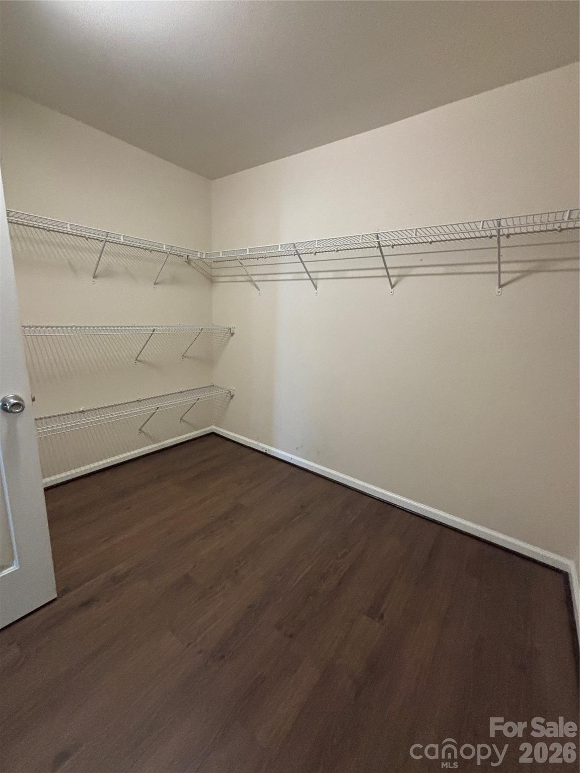 Hamilton Lakes - Residential