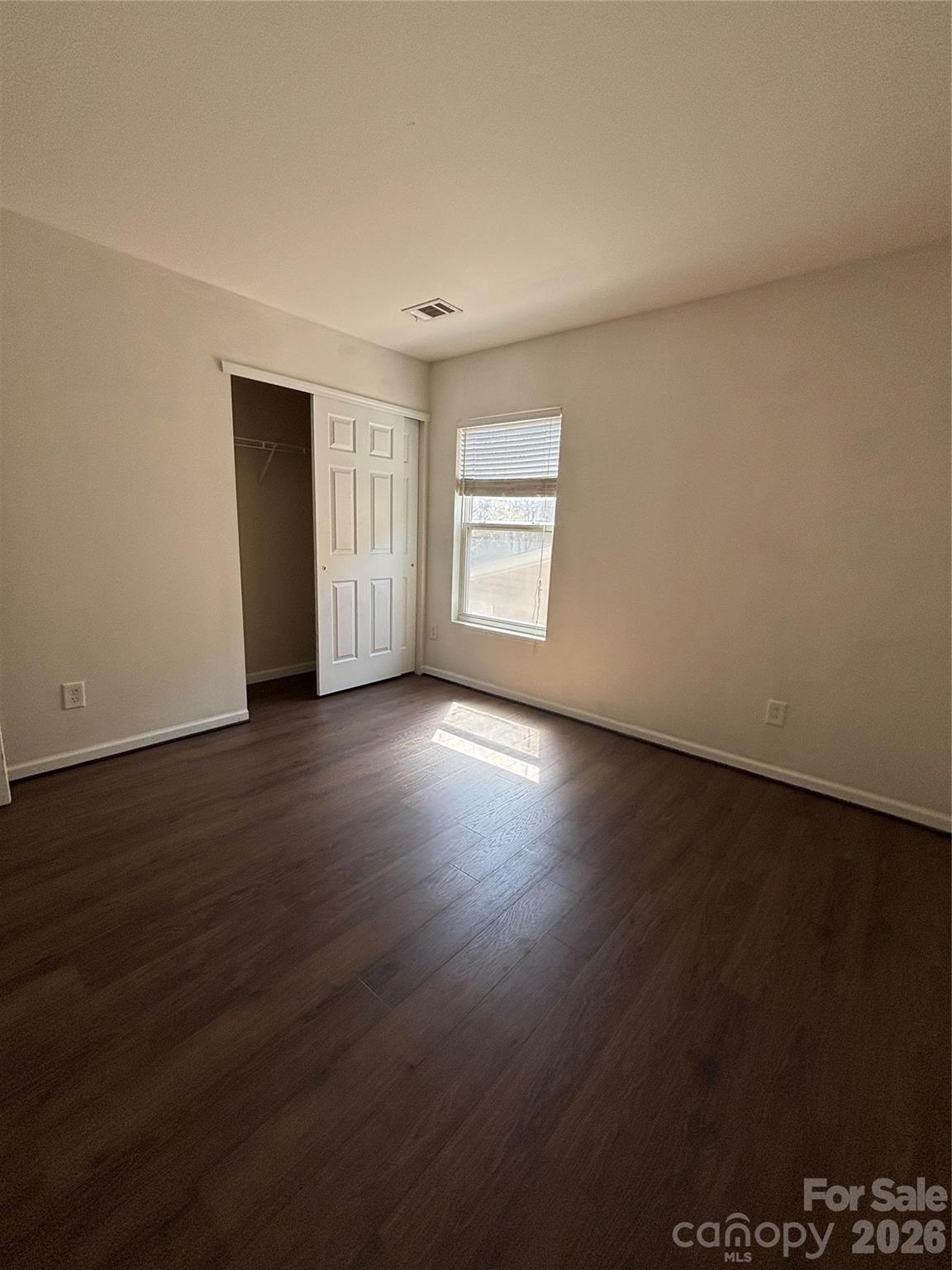 Hamilton Lakes - Residential