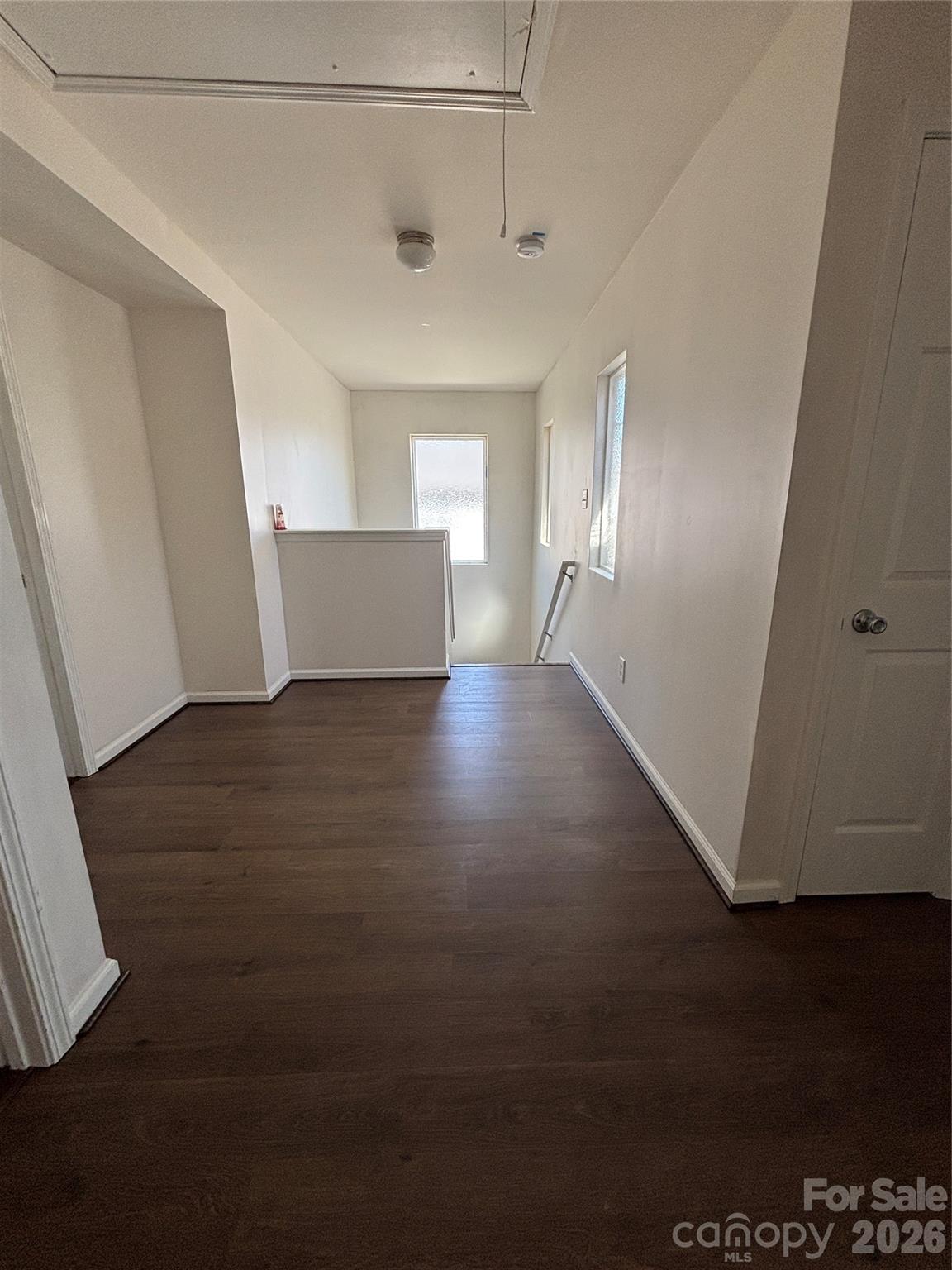 Hamilton Lakes - Residential