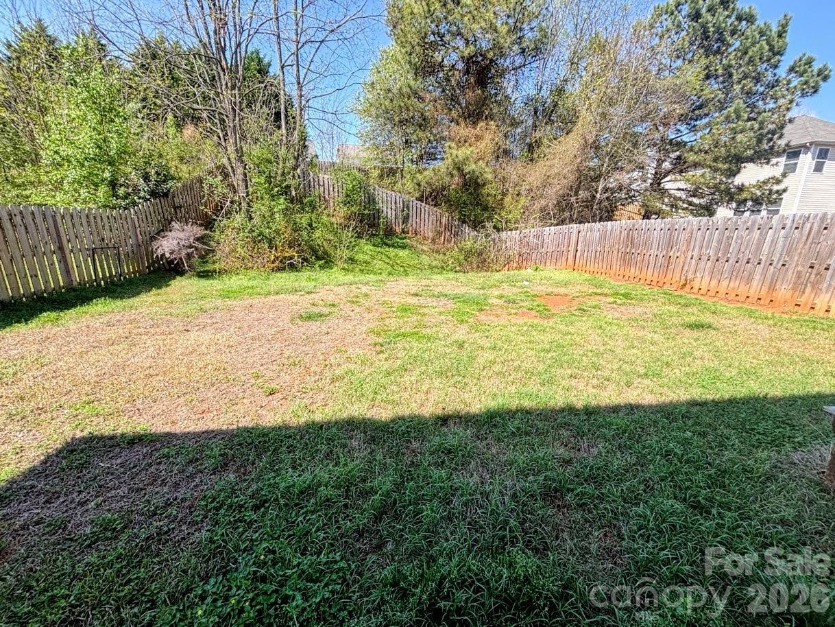 Hamilton Lakes - Residential