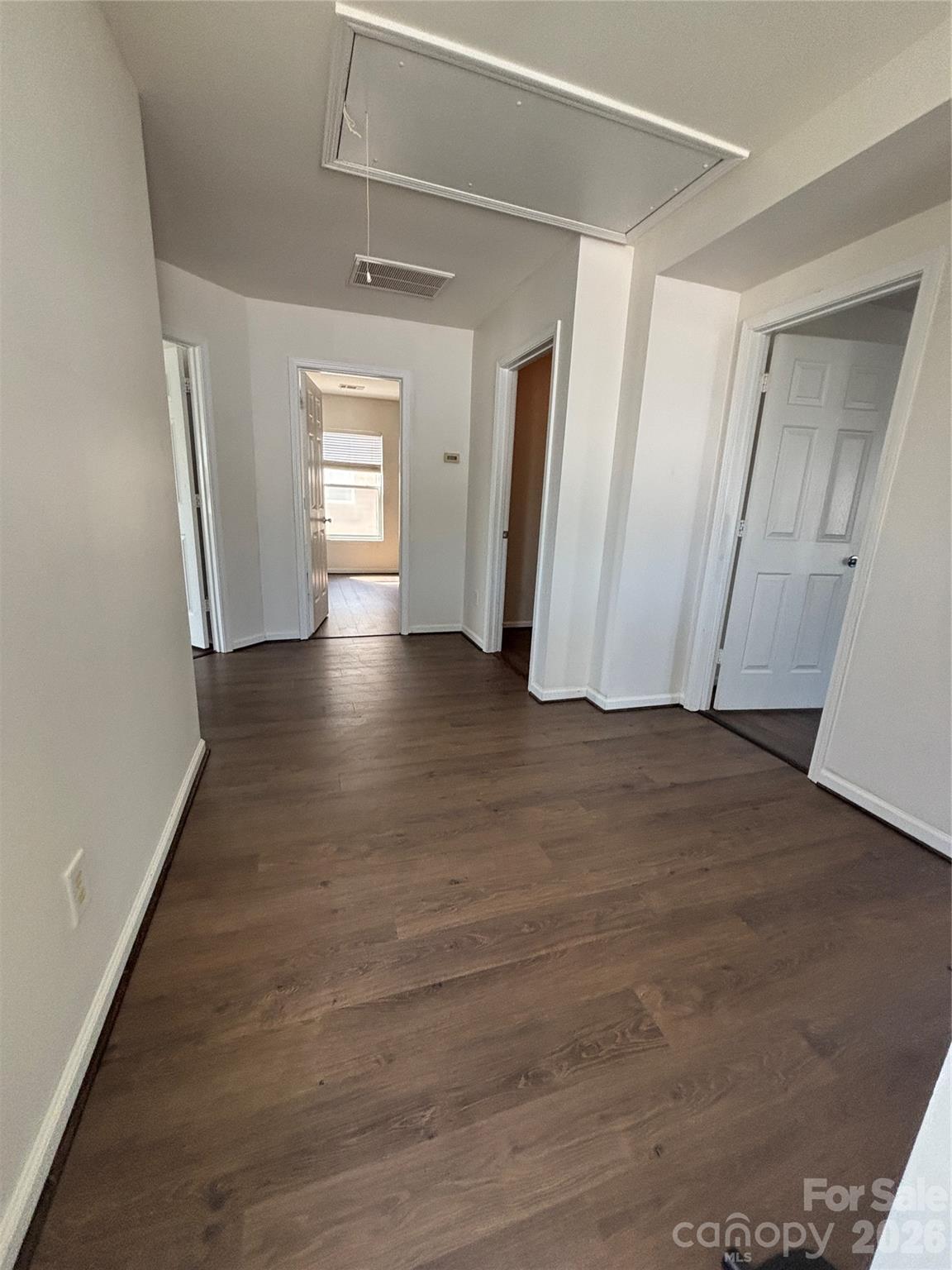 Hamilton Lakes - Residential