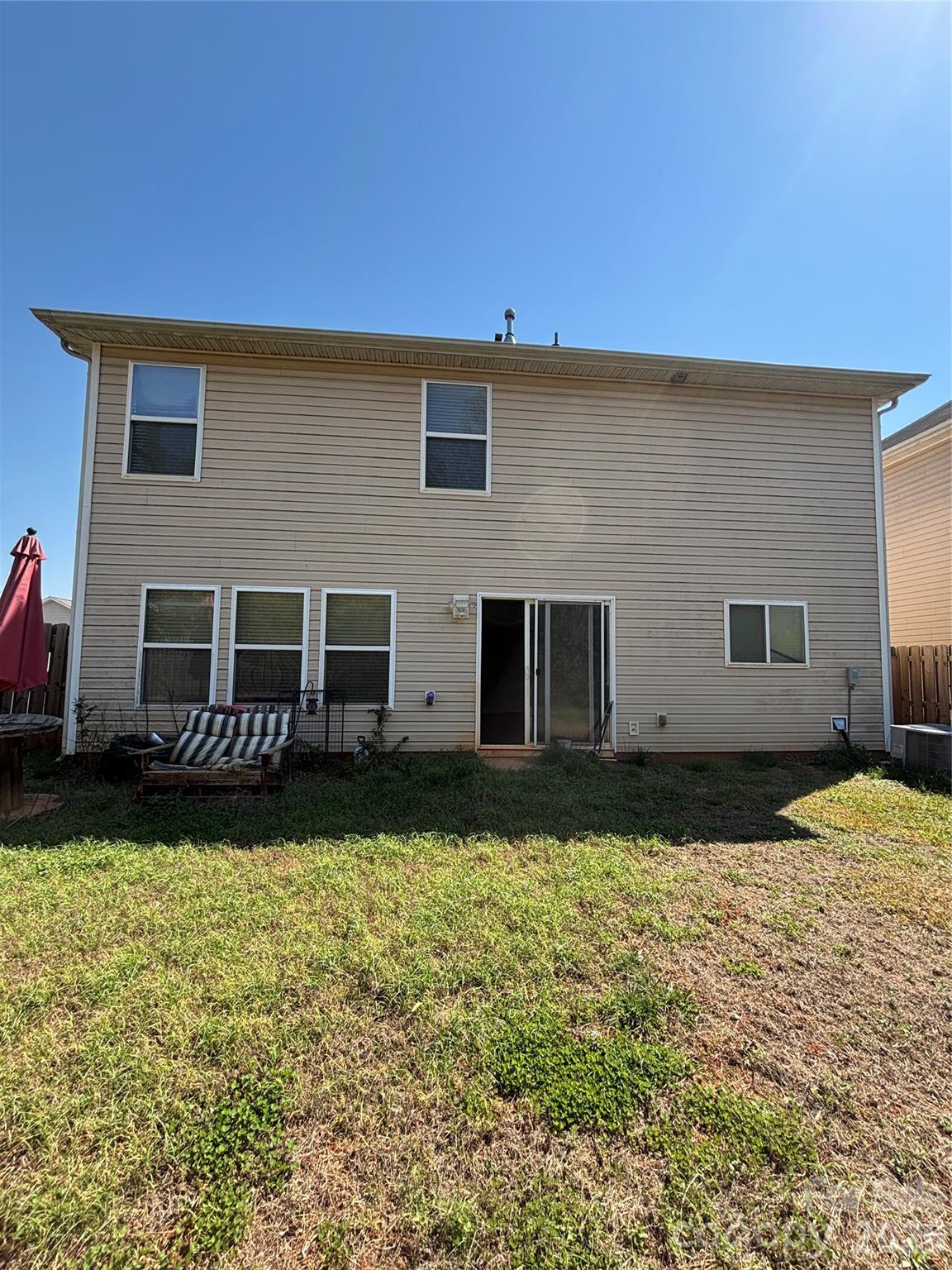 Hamilton Lakes - Residential