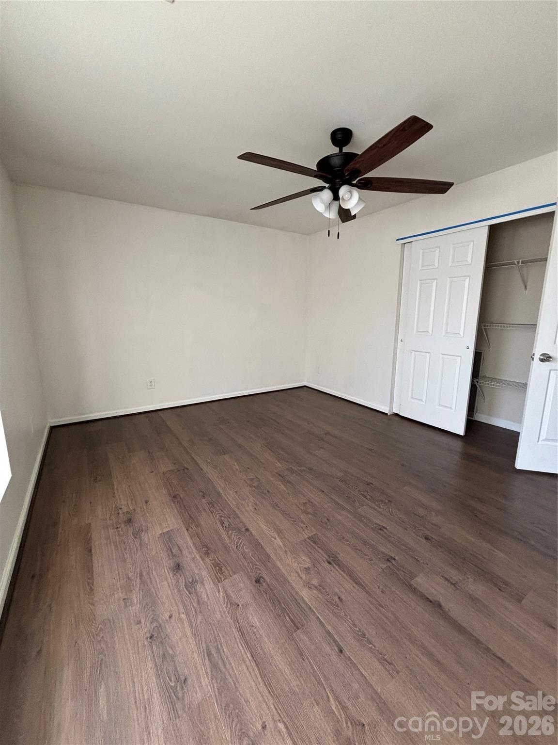 Hamilton Lakes - Residential