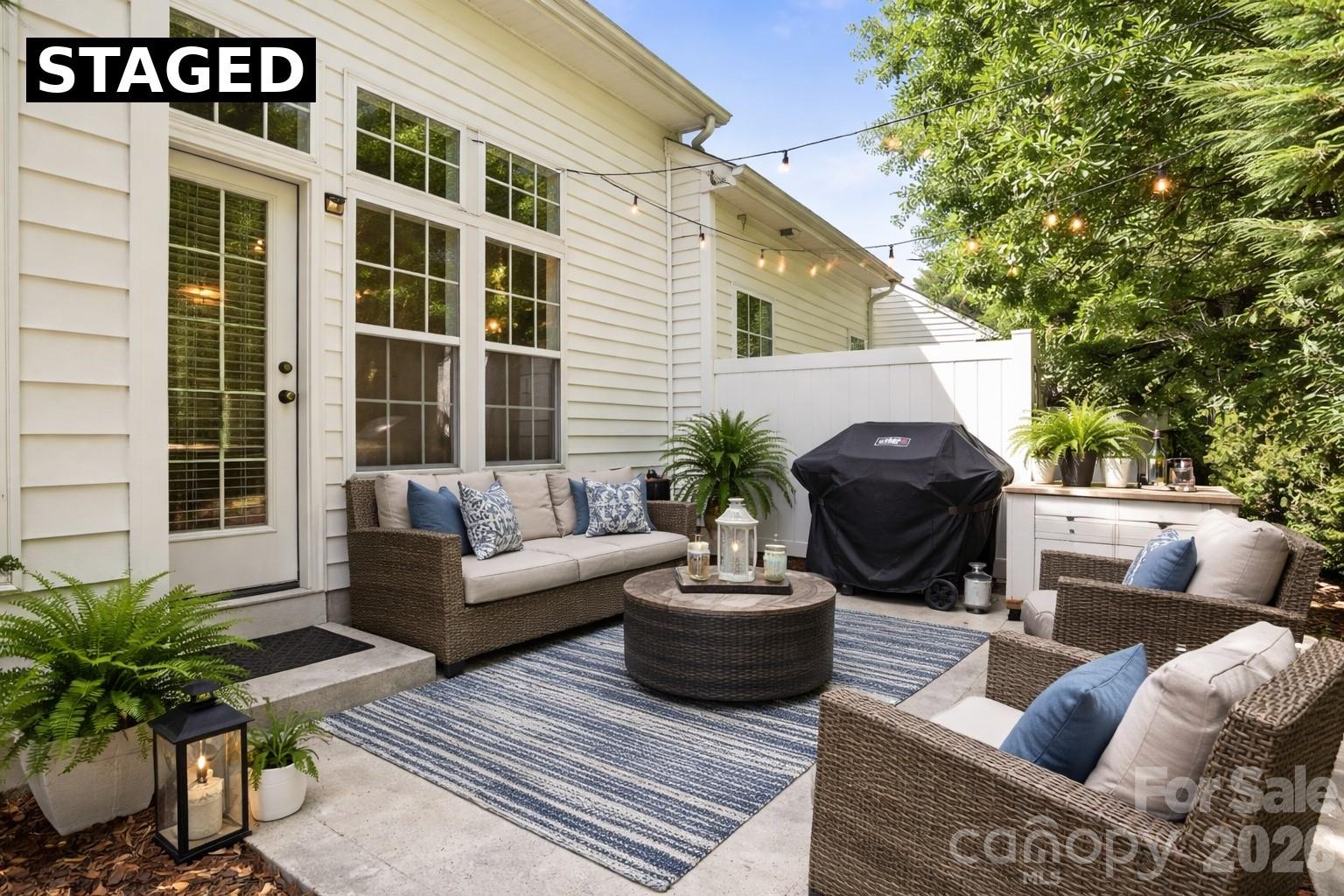 Sunset Point Townhomes - Residential