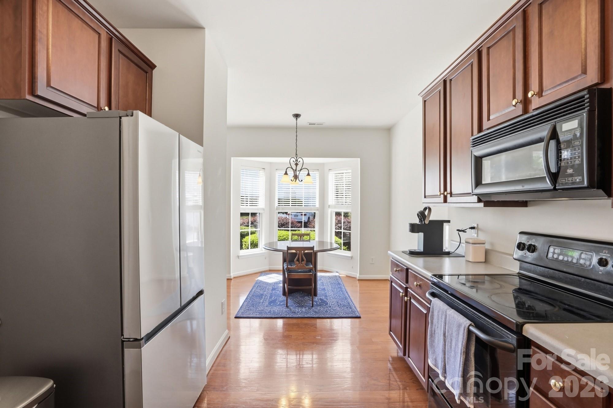 Sunset Point Townhomes - Residential