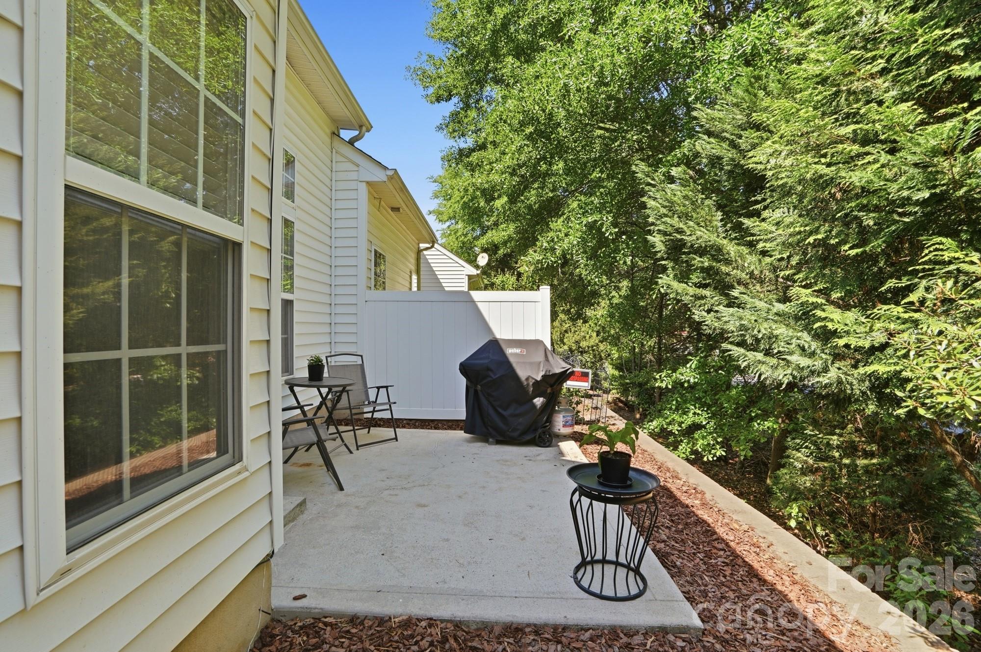 Sunset Point Townhomes - Residential