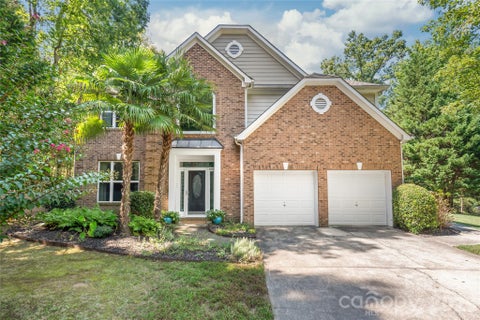 Photo of 13934 Kings Carriage Lane, Charlotte, NC 28278 (MLS # 4424593)
