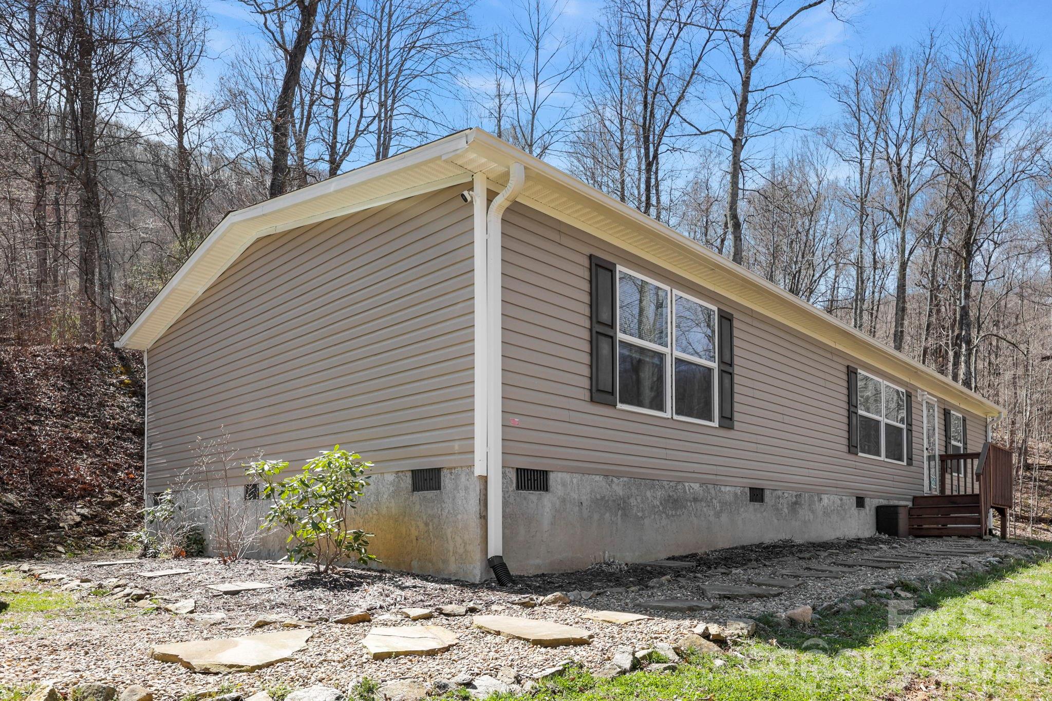 Country Place Of Waynesville - Residential