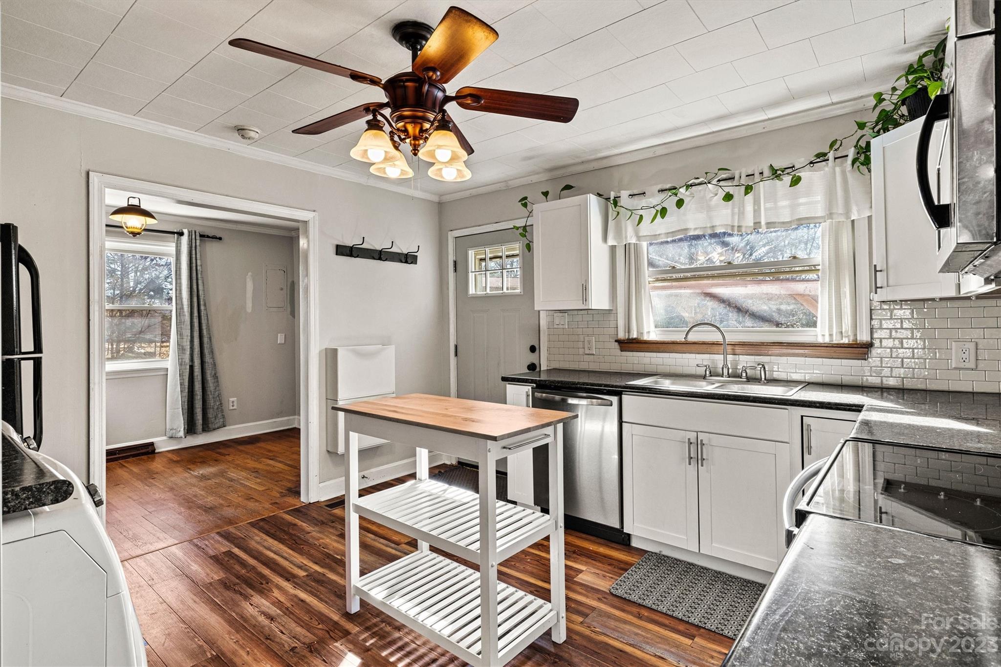 Lakeview - Residential