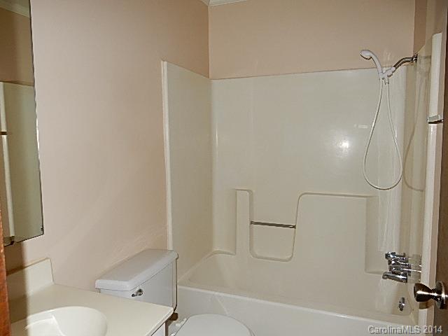 Country Club - Residential Lease