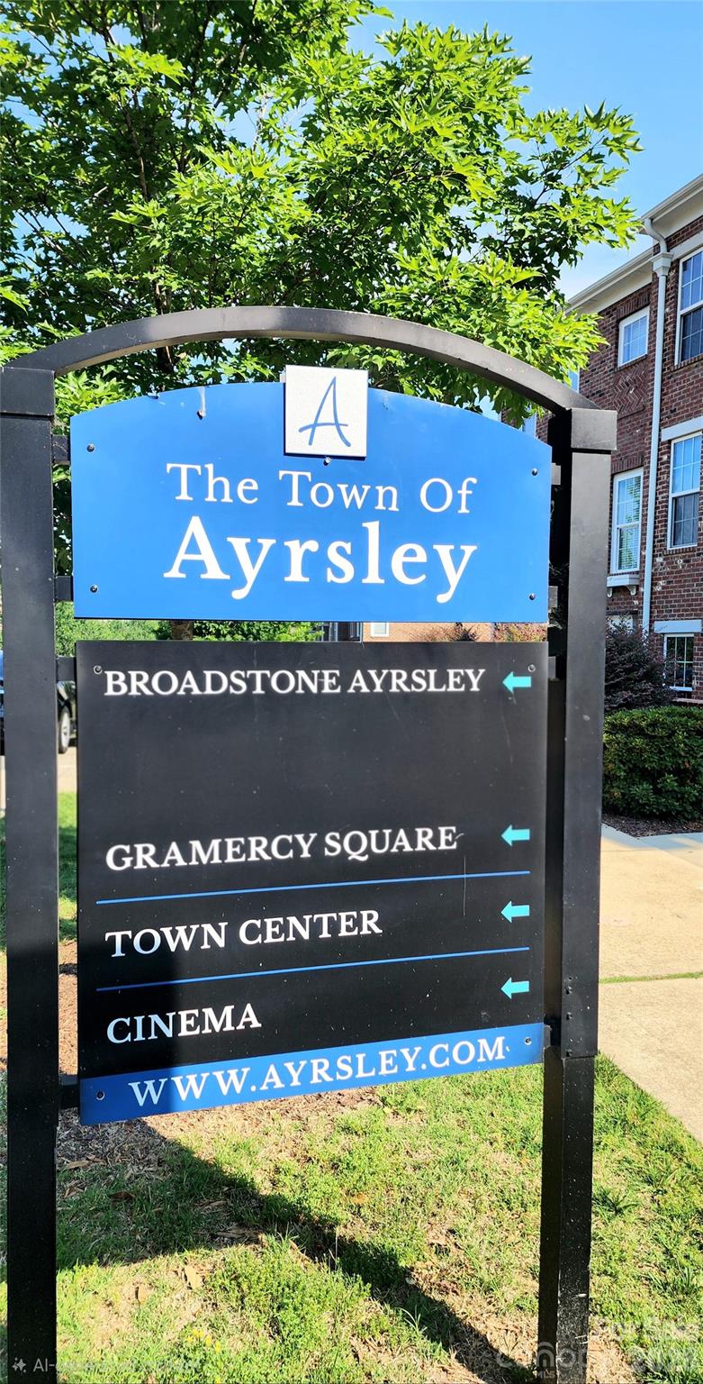 Village Manor at Ayrsley - Residential