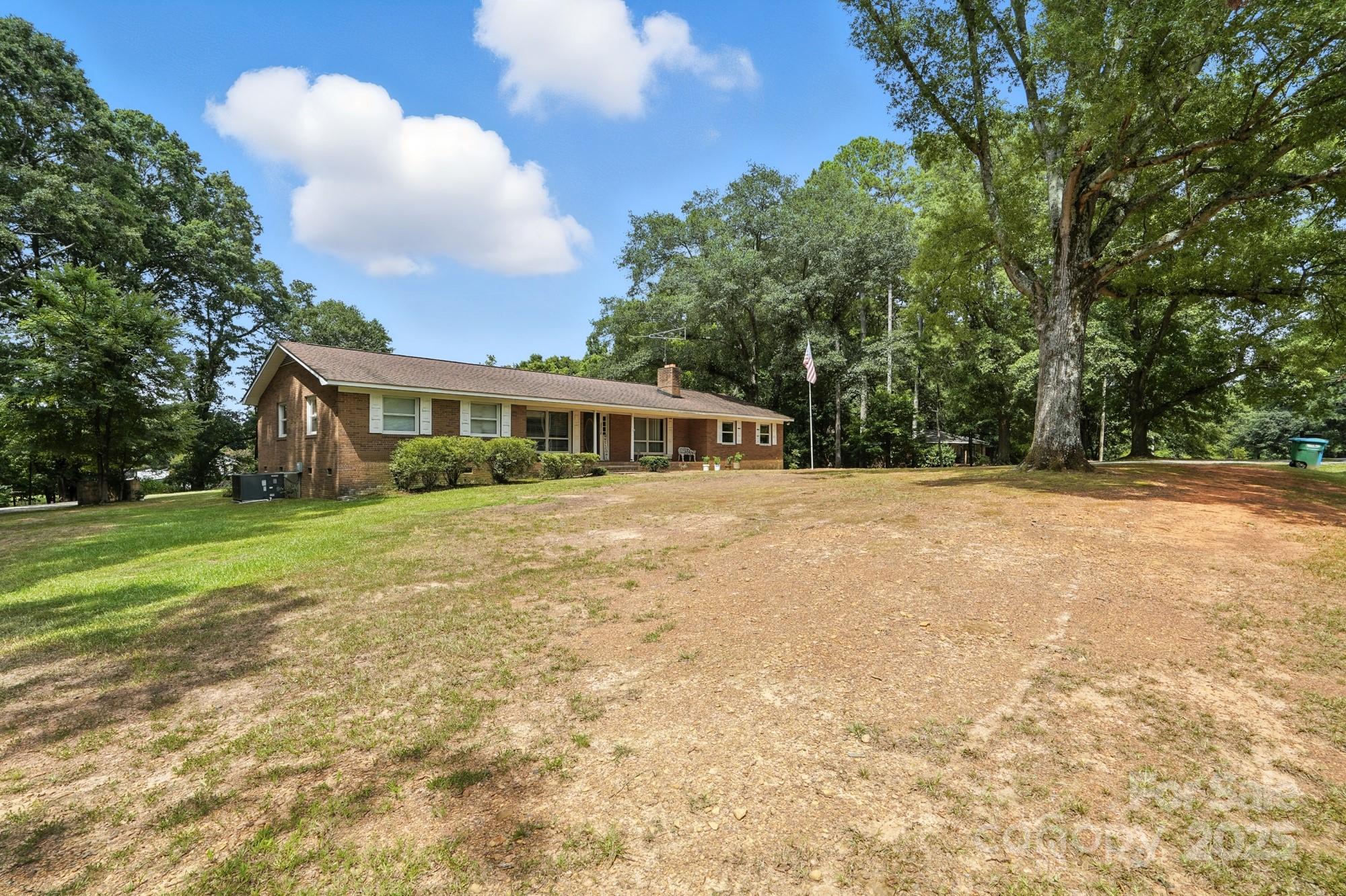 2718 Doster Road