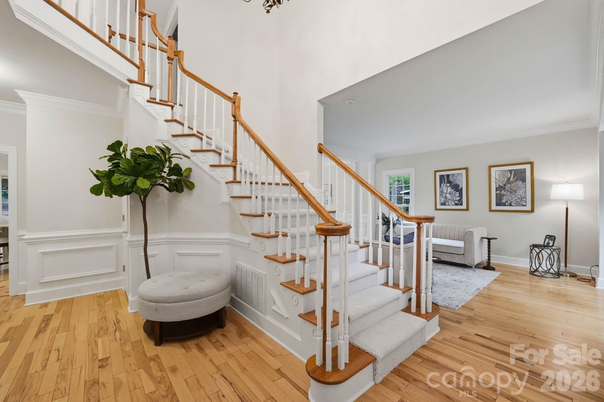 7006 Darnley Place