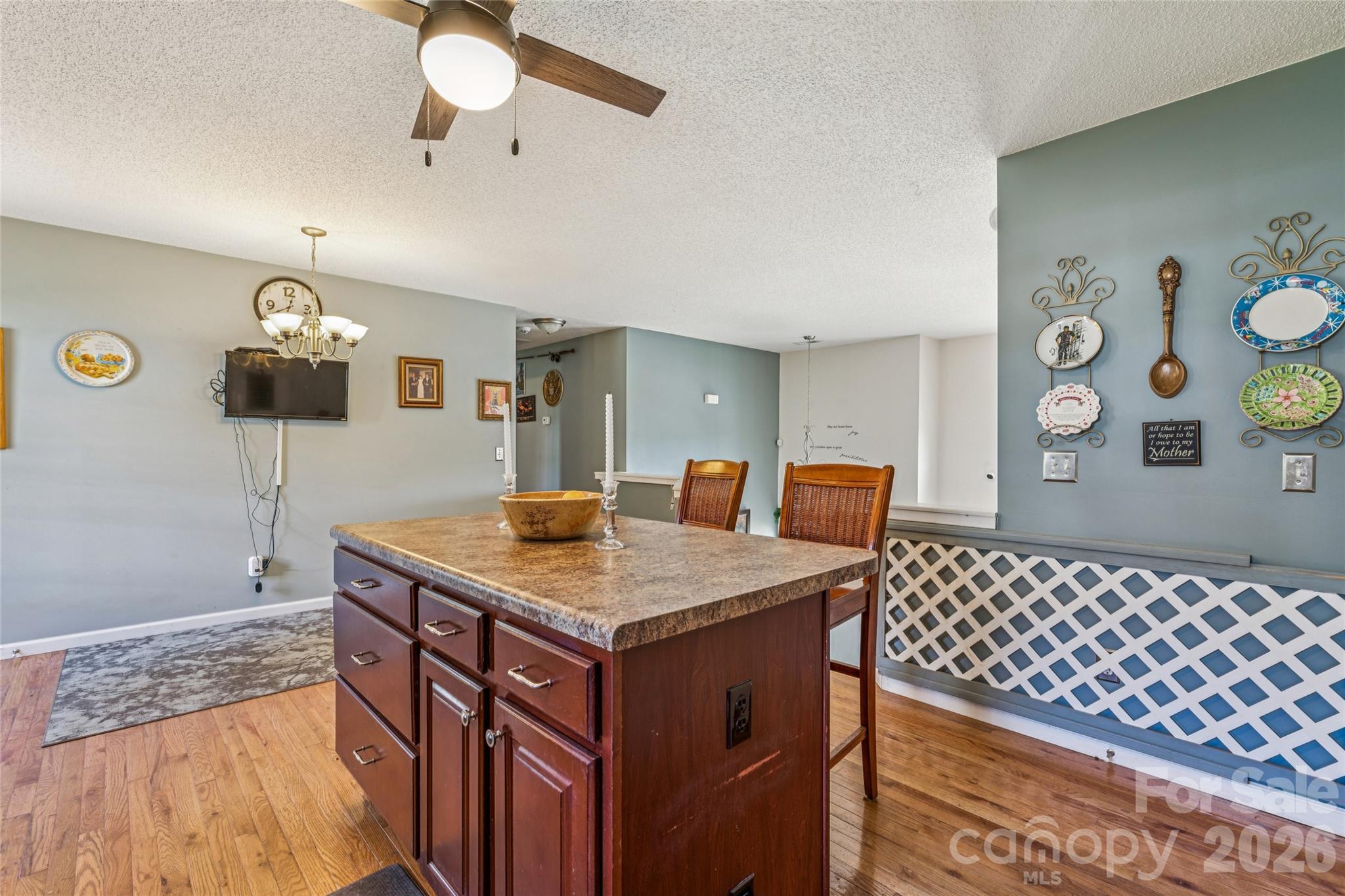 Lakeside Summit - Residential