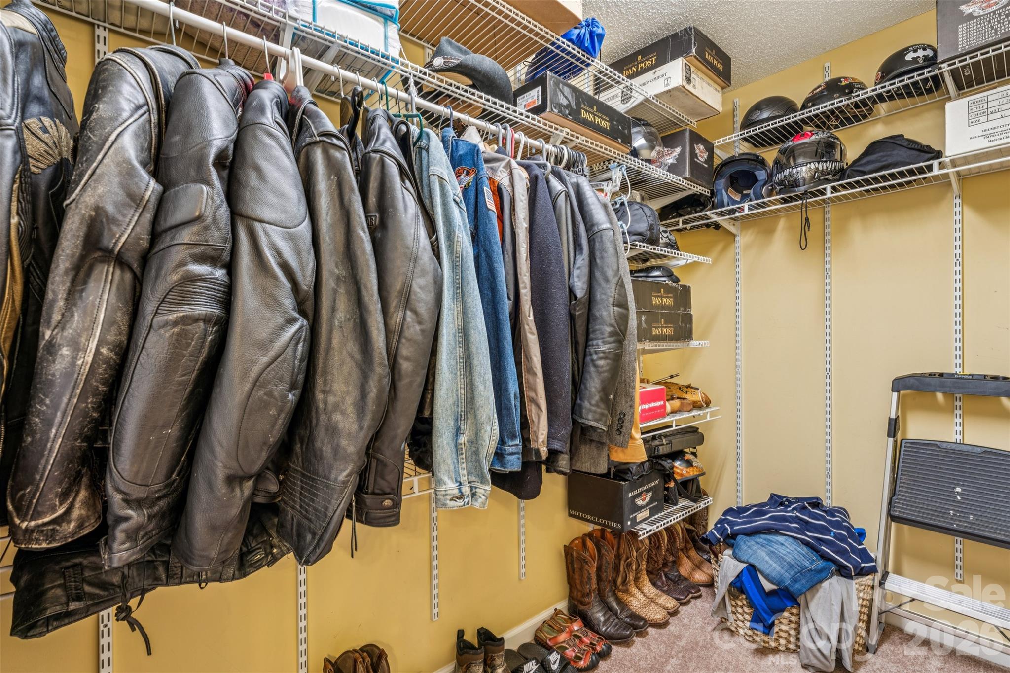 Lakeside Summit - Residential