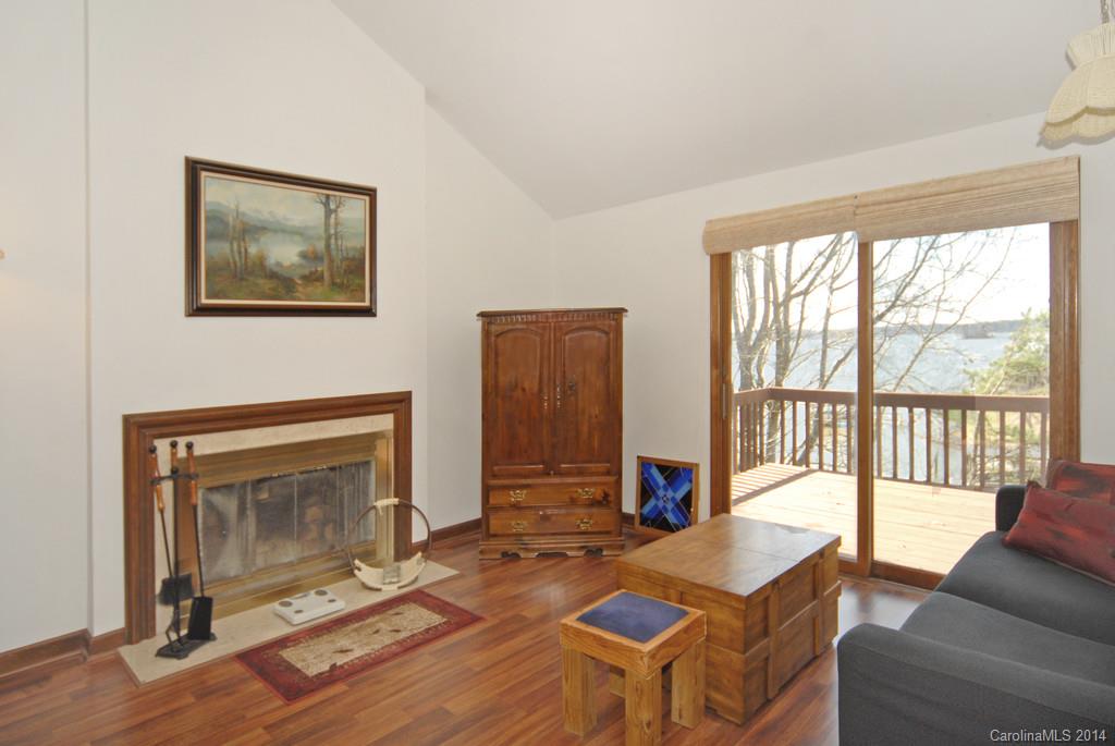 Tega Cay - Residential