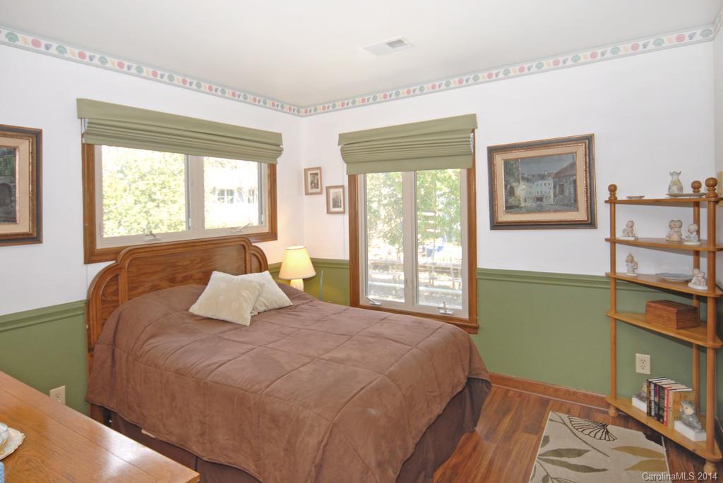 Tega Cay - Residential