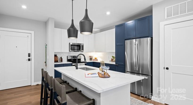 Plaza - Residential Lease