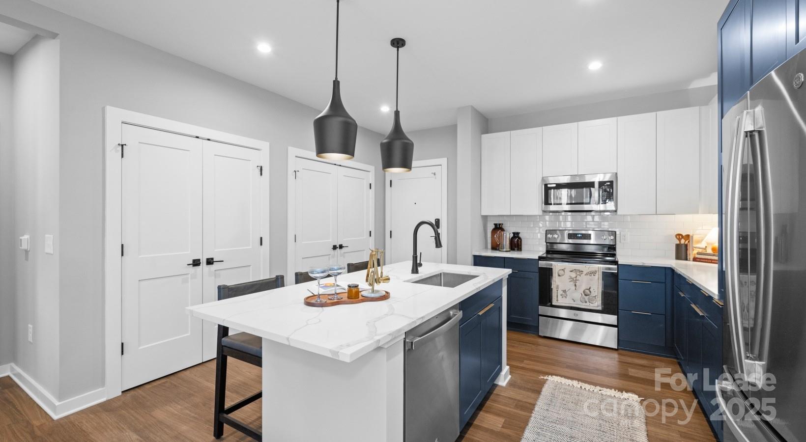 Plaza - Residential Lease