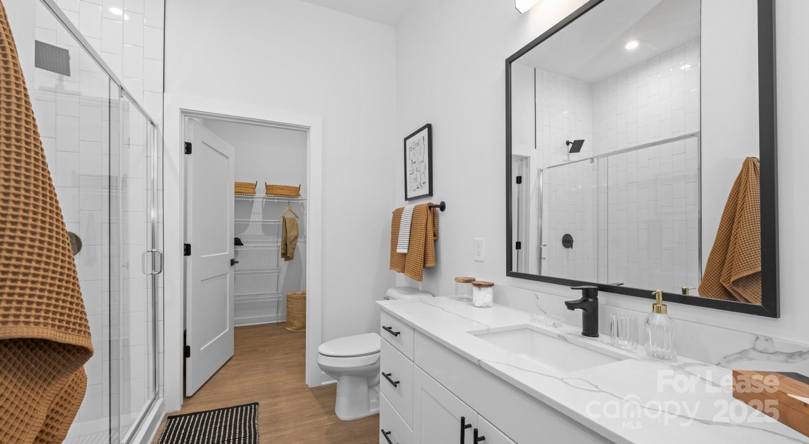 Plaza - Residential Lease