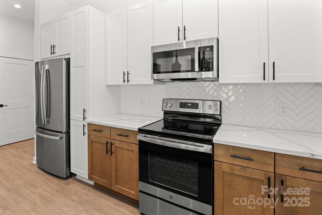 Plaza - Residential Lease