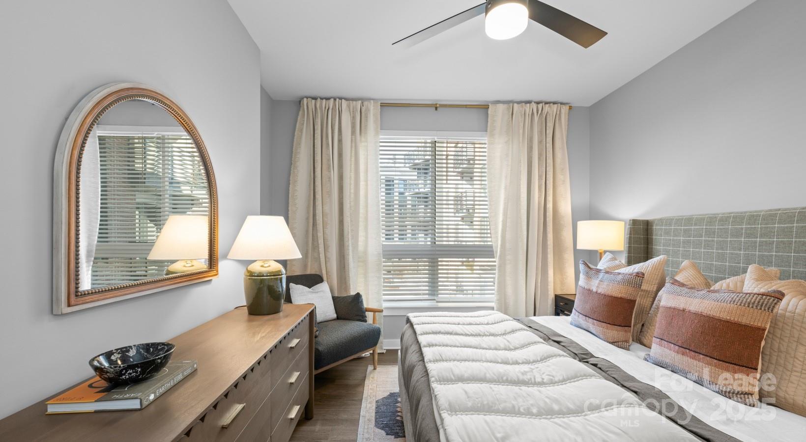 Plaza - Residential Lease