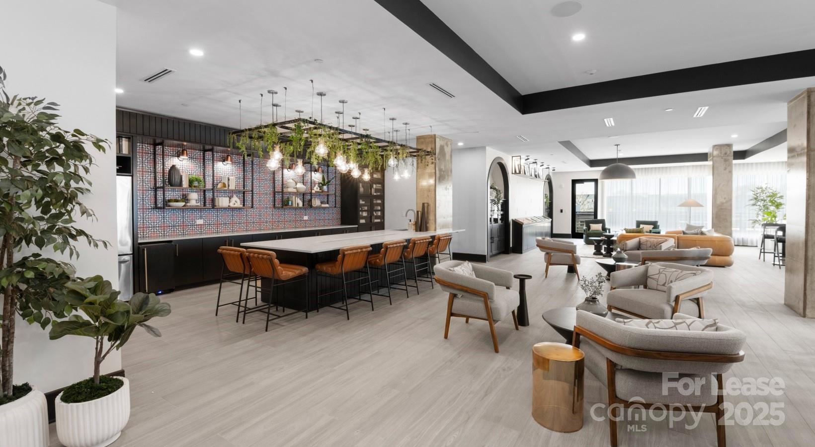 Plaza - Residential Lease