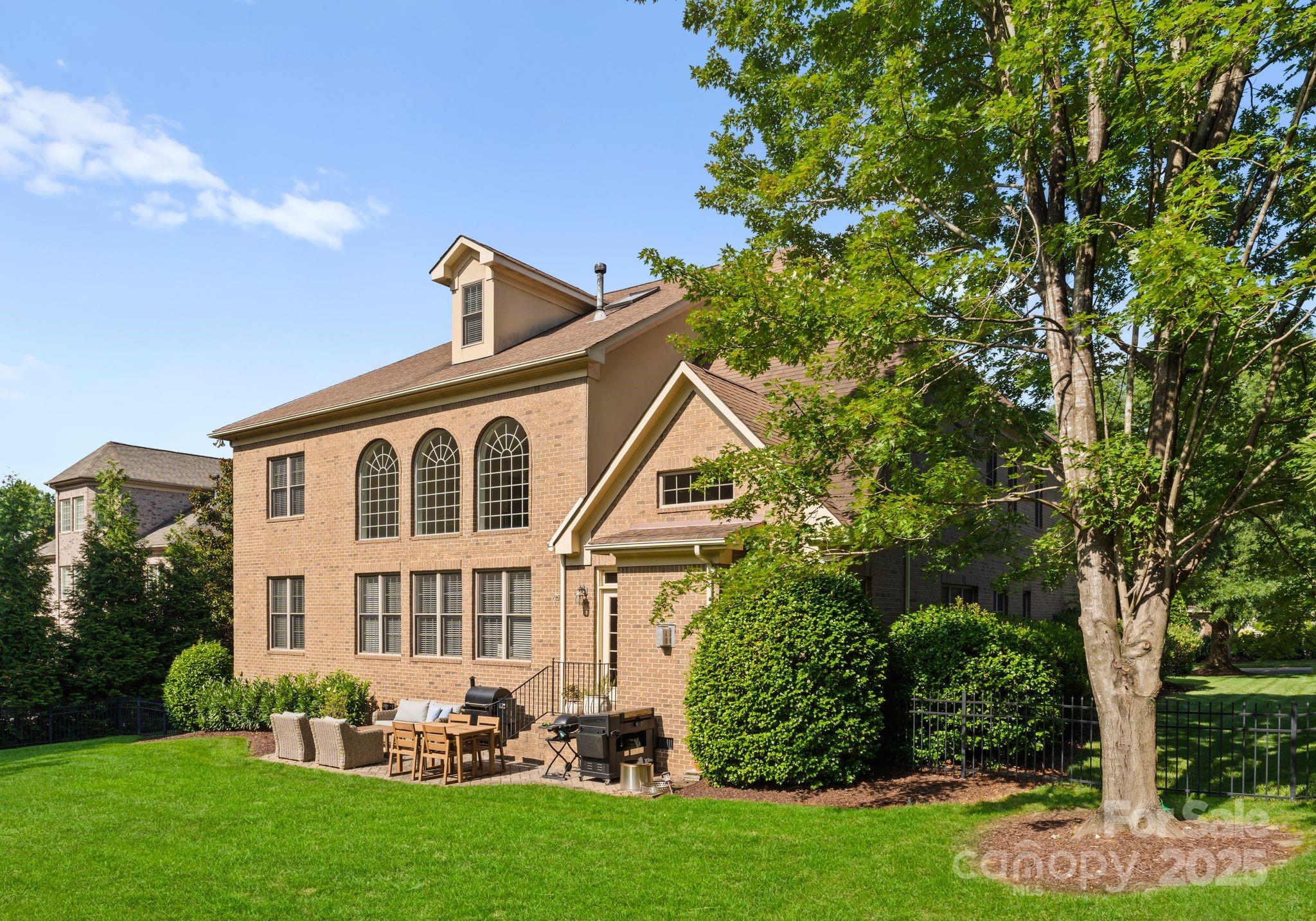 Longview - Residential