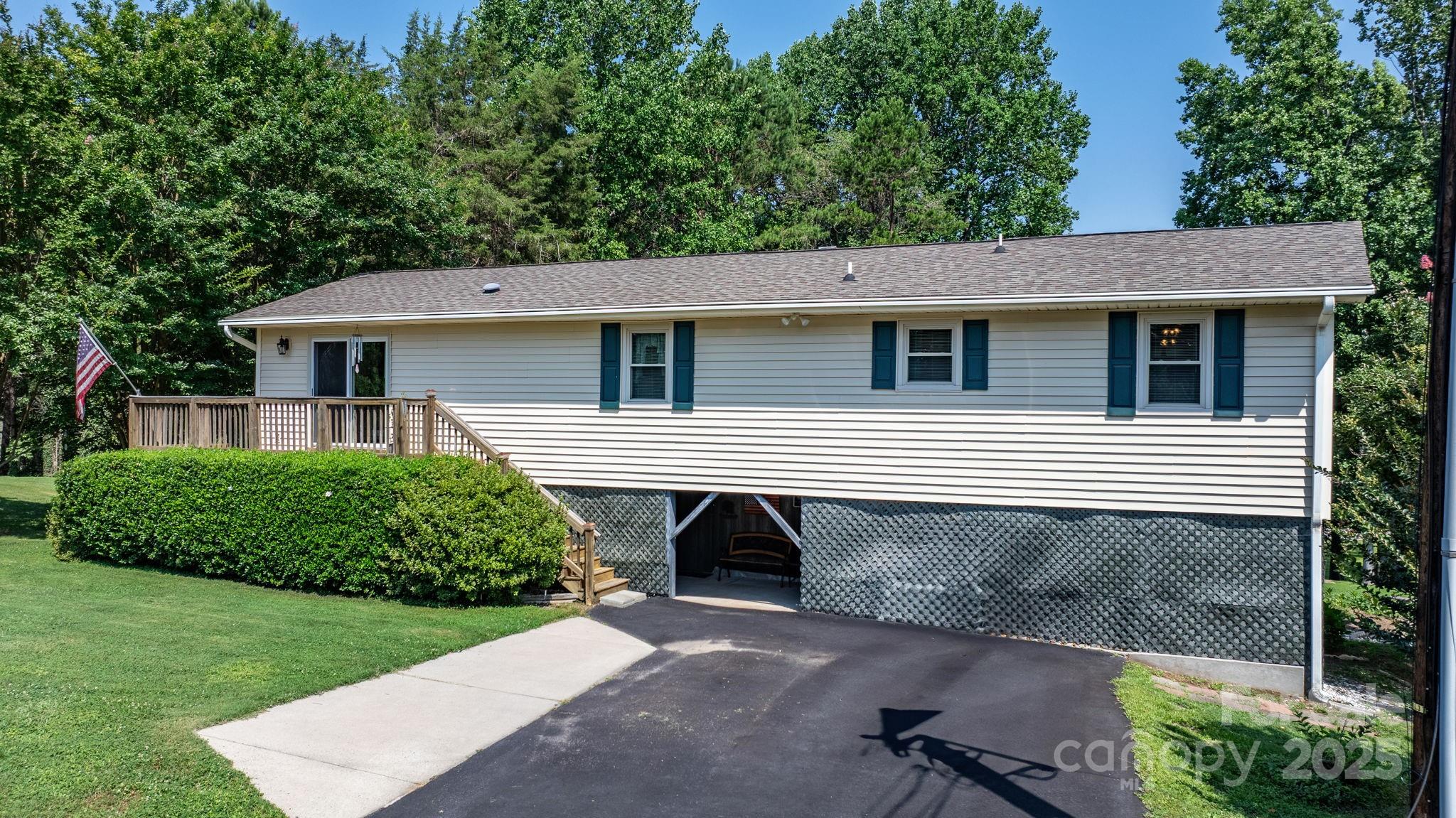 4278 Harbor Lane
