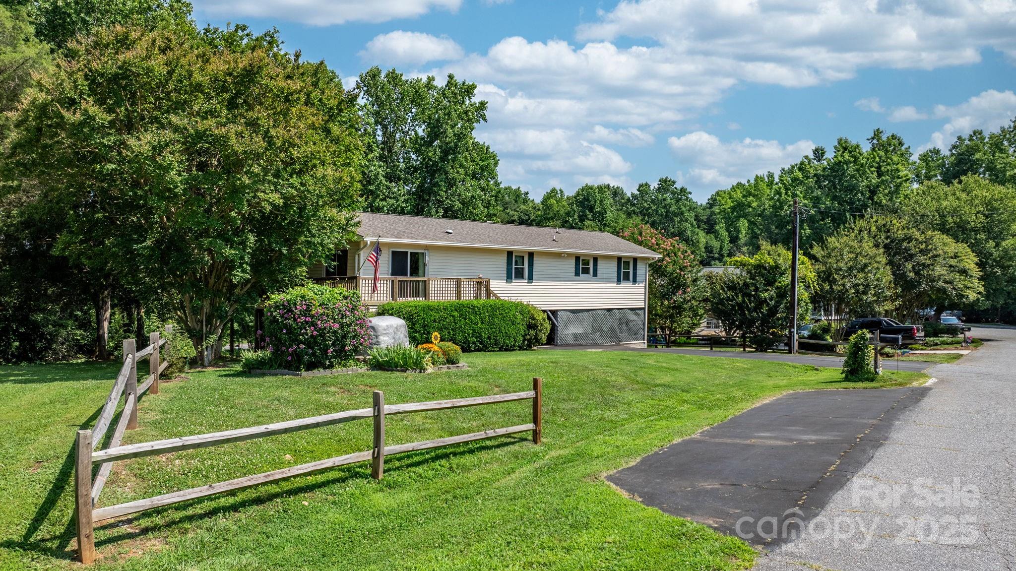 4278 Harbor Lane