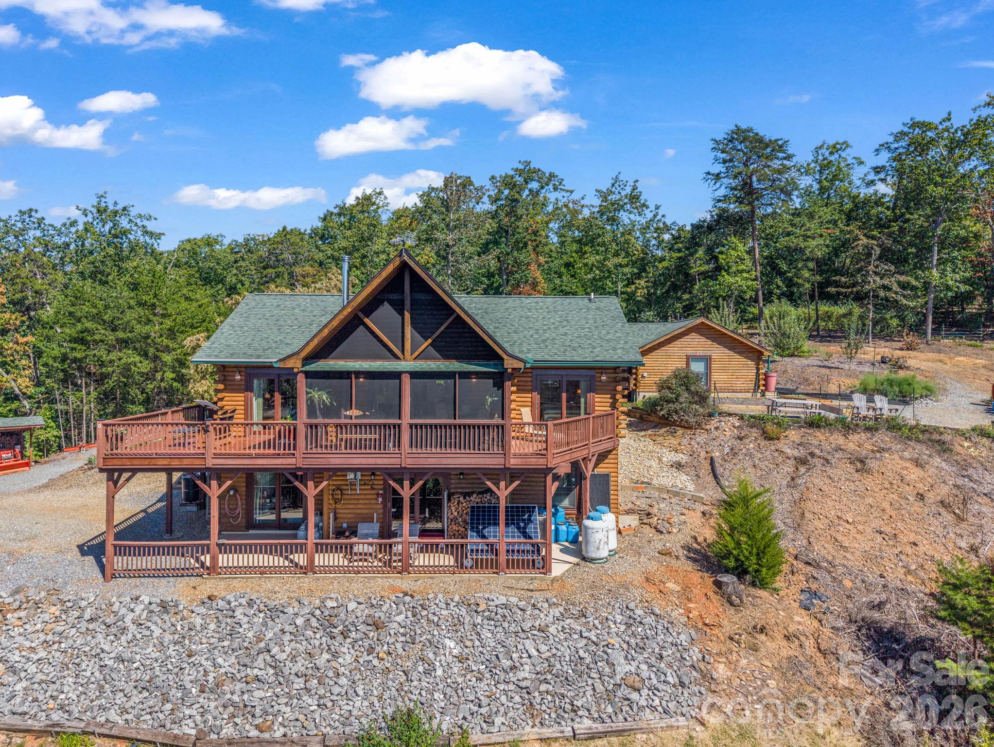 762 Valley View Drive