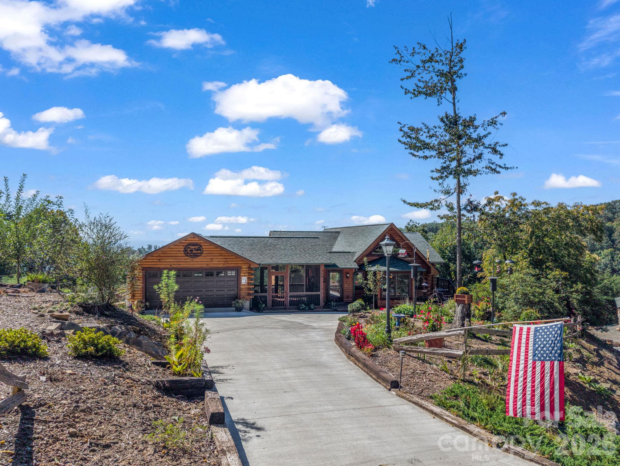 762 Valley View Drive