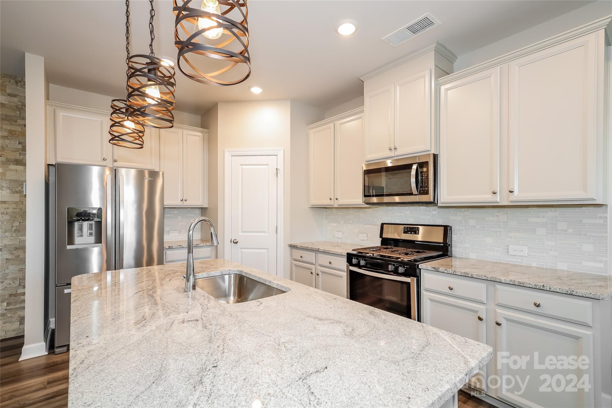 Unknown - Residential Lease