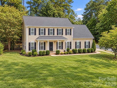 Photo of 12806 English Walnut Lane, Charlotte, NC 28215 (MLS # 4420536)