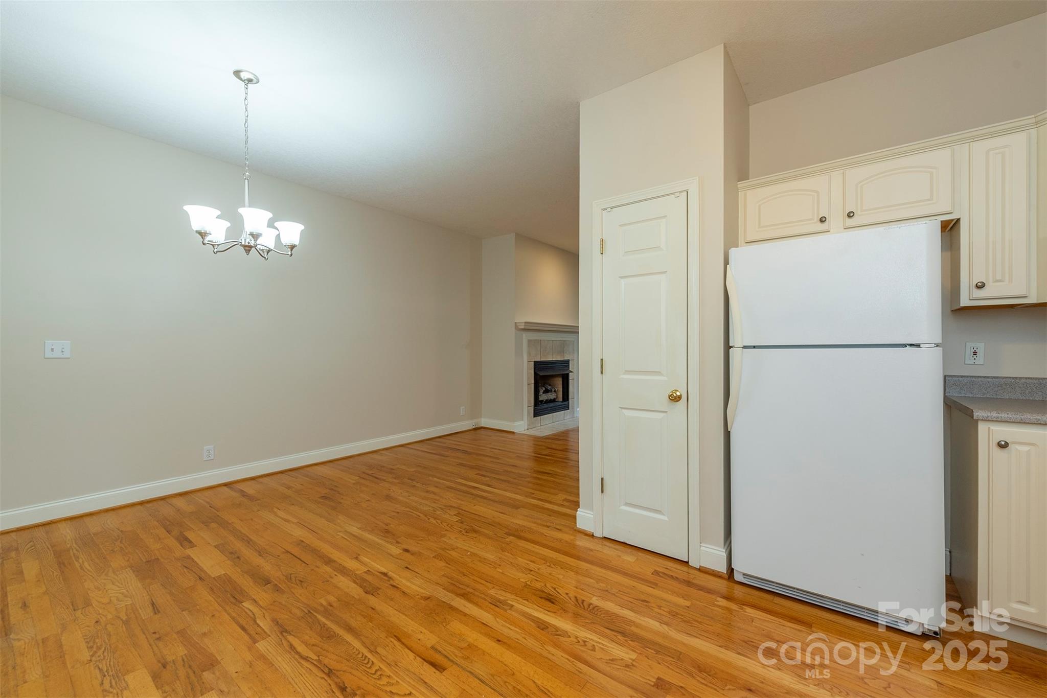 Laurel Court - Residential