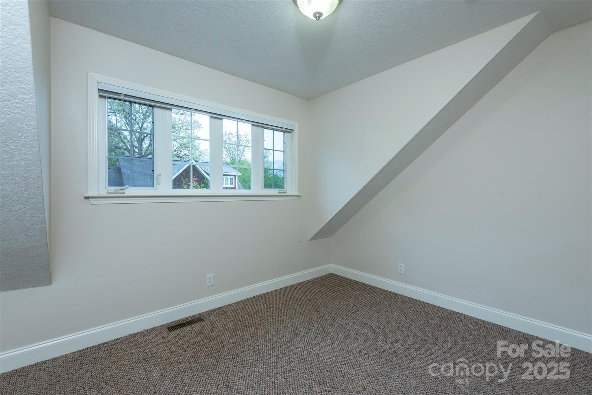 Laurel Court - Residential