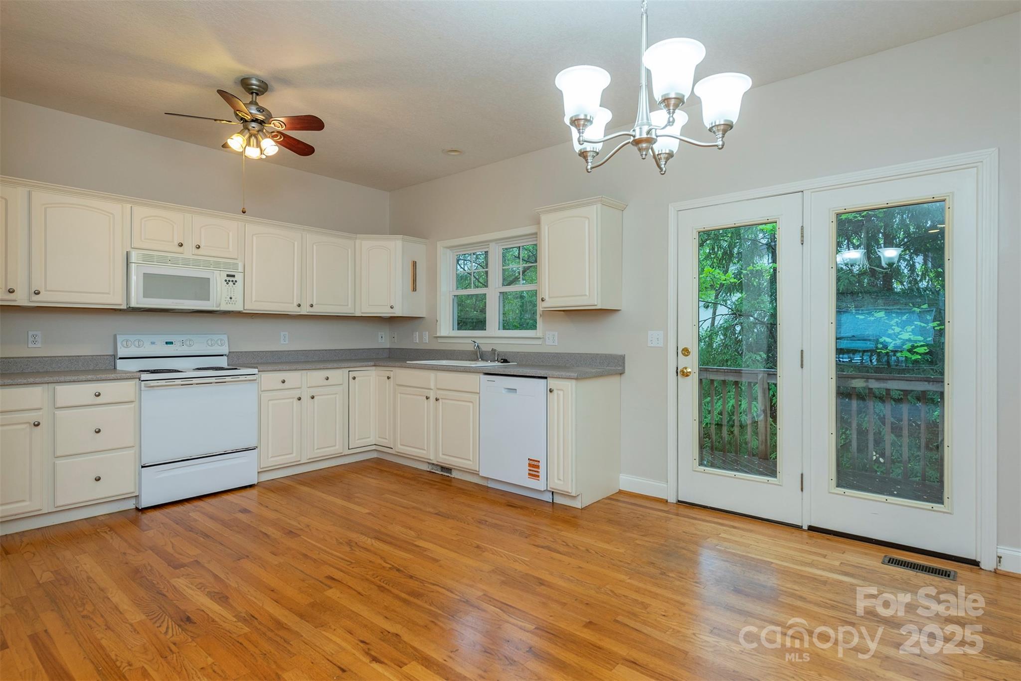 Laurel Court - Residential