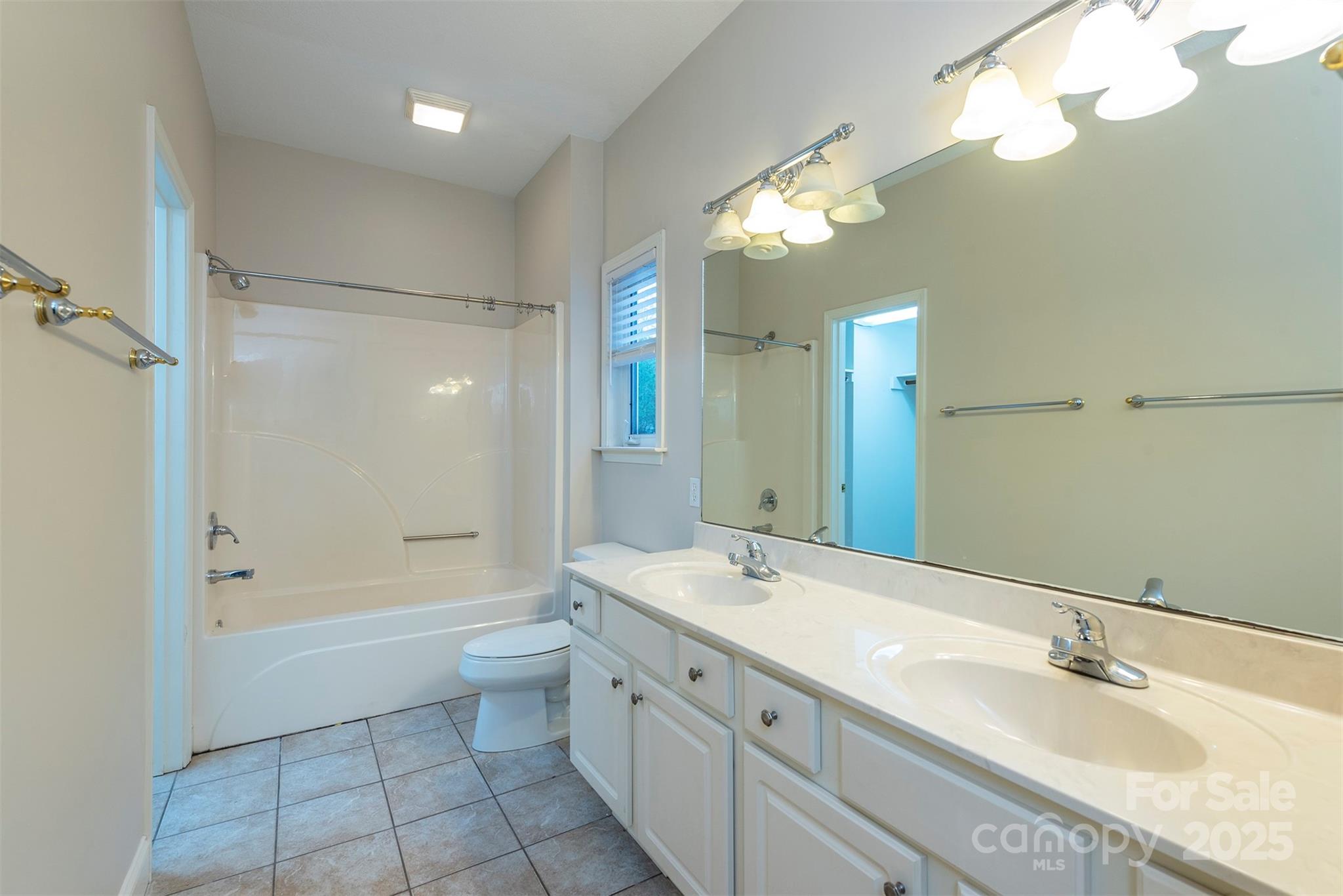 Laurel Court - Residential