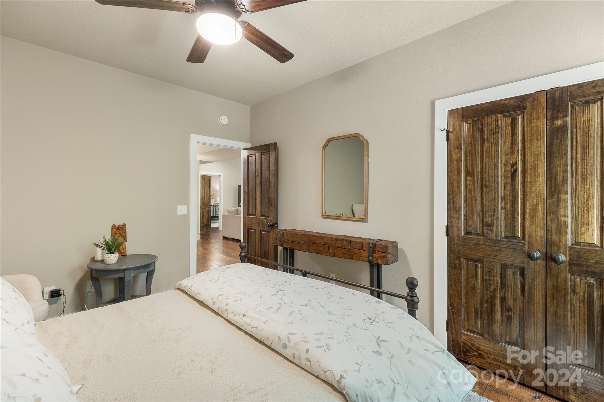 Holly Forest - Residential